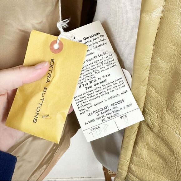 1970s Vntg Leather Double Breasted Raccoon Fur Trim Penny Lane Coat Jacket Mob - Picture 9 of 10